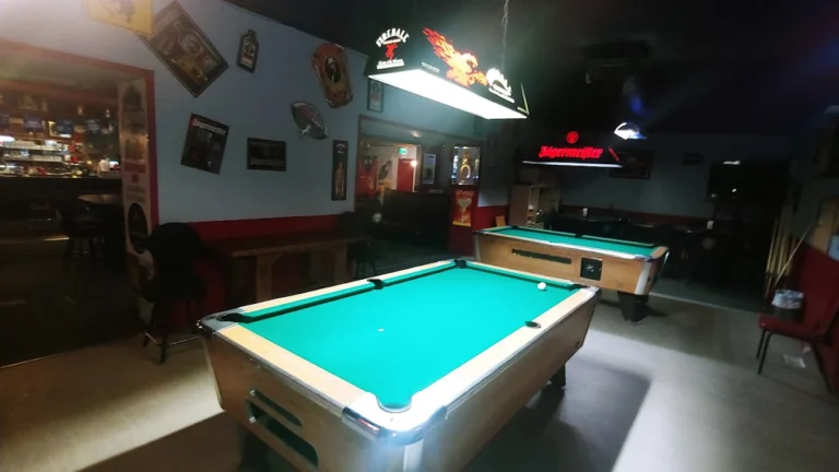 J & J Lounge - Tooele's Favorite Neighborhood Bar